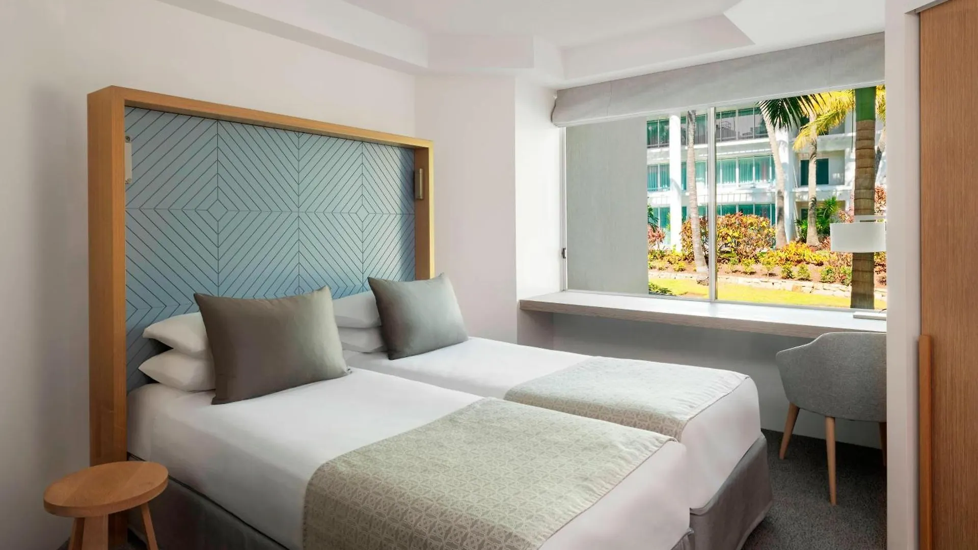 Sheraton Grand Mirage Resort Gold Coast 5*,