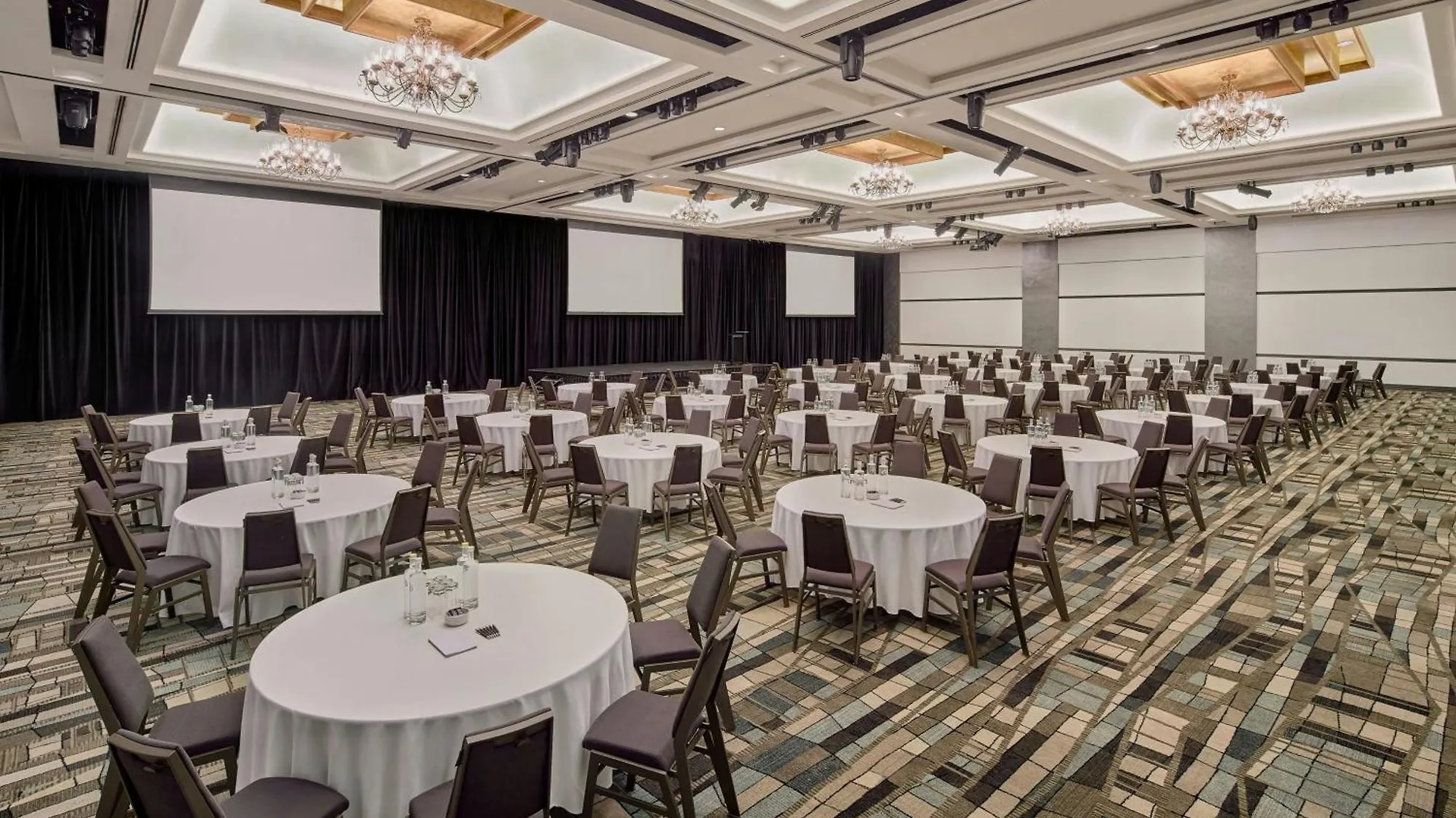 Sheraton Grand Mirage Resort Gold Coast 5*,  Australia